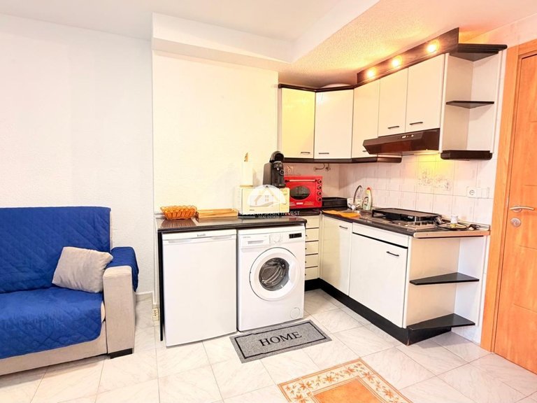 Apartment for Sale in Centro Torrevieja, Alicante 3