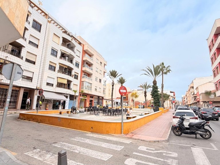 Apartment for Sale in Centro Torrevieja, Alicante 14