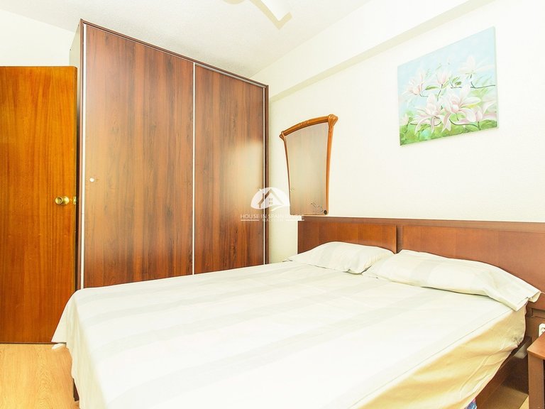 Apartment for Sale in Playa del Cura Torrevieja, Alicante 30