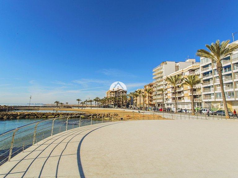 Apartment for Sale in Playa del Cura Torrevieja, Alicante 48