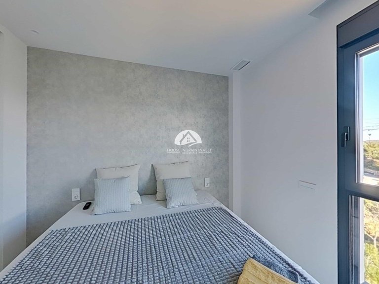 Apartment for Sale in Las Colinas Golf Orihuela Costa, Alicante 23