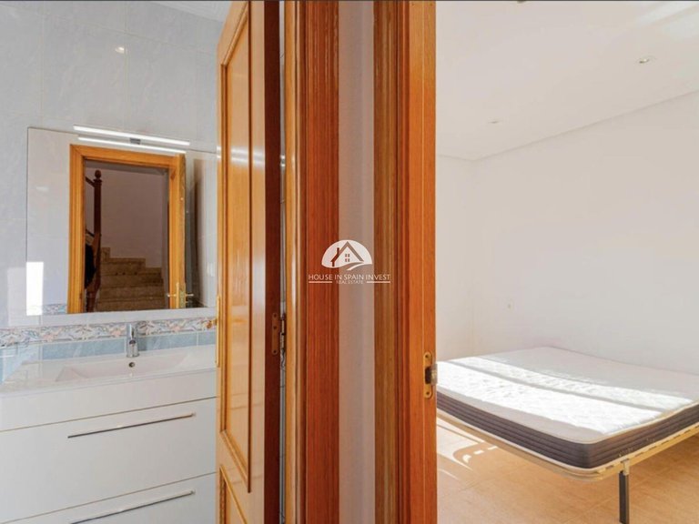 Town House for Sale in Los Altos Orihuela Costa, Alicante 12