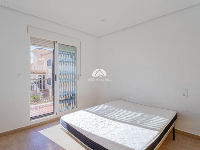 Town House for Sale in Los Altos Orihuela Costa, Alicante 13