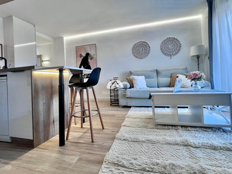 Apartment for Sale in Punta Prima Torrevieja, Alicante 13