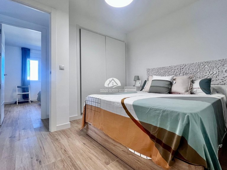 Apartment for Sale in Punta Prima Torrevieja, Alicante 29