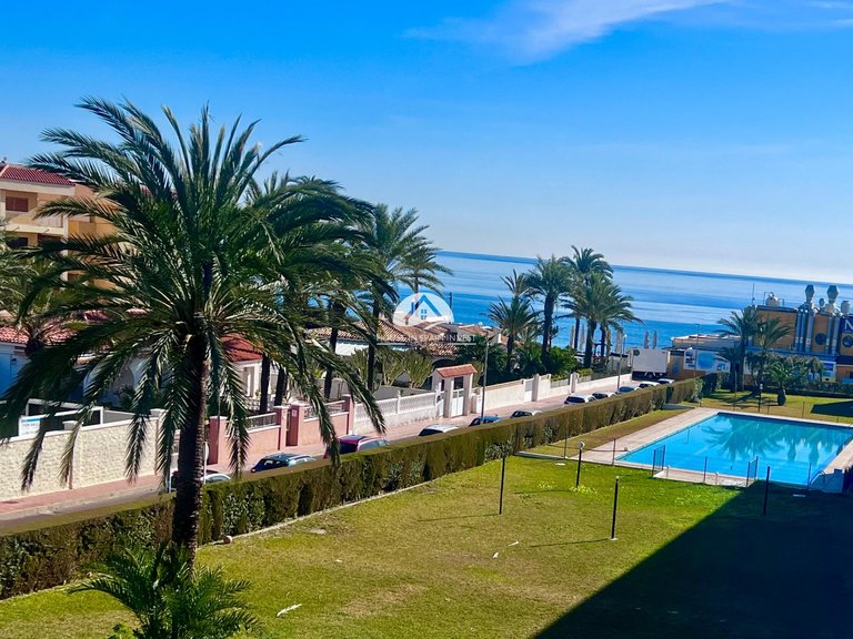 Apartment for Sale in Punta Prima Torrevieja, Alicante 37