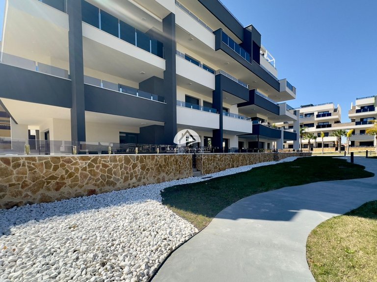 Apartment for Sale in Playa Flamenca Orihuela Costa, Alicante 49