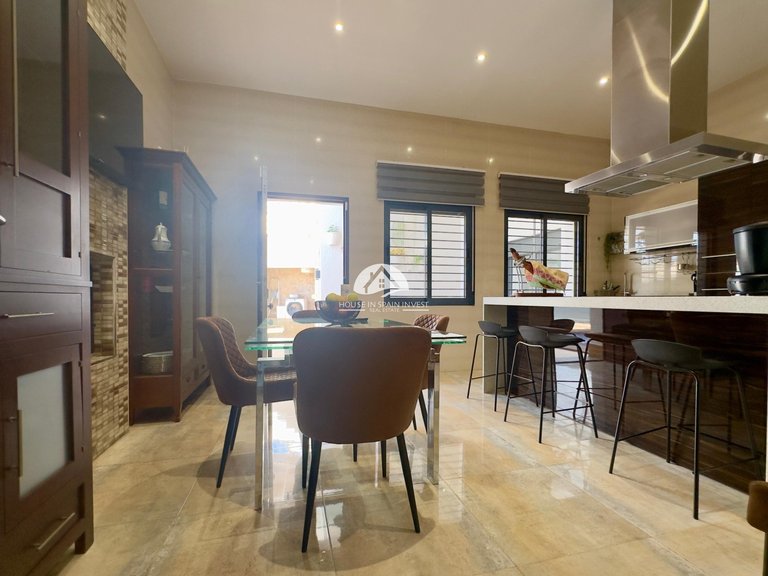 Villa for Sale in Torre de la Horadada Pilar De La Horadada, Alicante 9