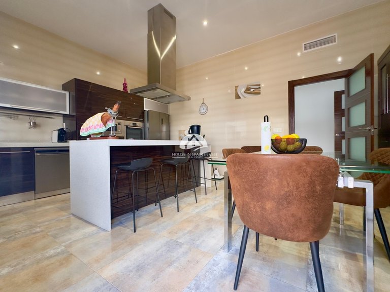 Villa for Sale in Torre de la Horadada Pilar De La Horadada, Alicante 11