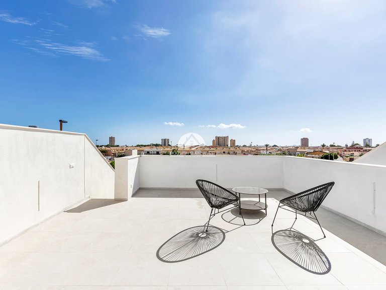 Villa for Sale in Los Alcázares Murcia, Murcia 7