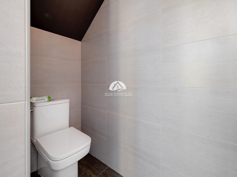 Villa for Sale in Ciudad Quesada Rojales - Ciudad Quesada, Alicante 28