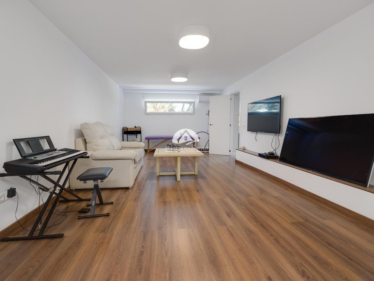 Villa for Sale in Ciudad Quesada Rojales - Ciudad Quesada, Alicante 35