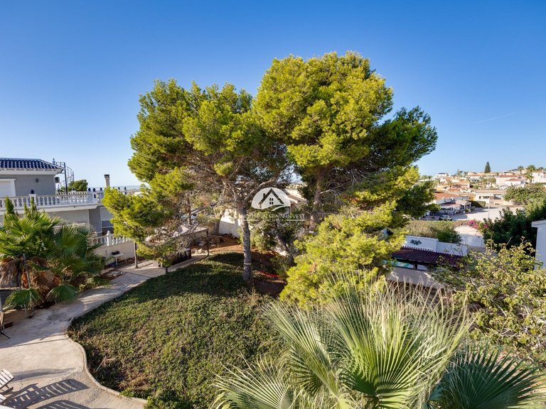 Villa for Sale in Ciudad Quesada Rojales - Ciudad Quesada, Alicante 48