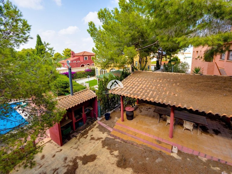 Villa for Sale in Ciudad de las comunicaciones San Miguel De Salinas, Alicante 36