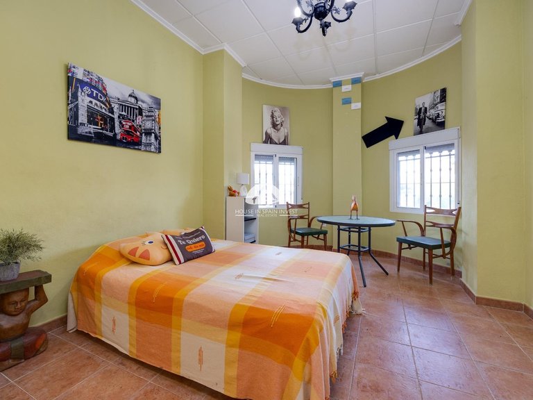 Villa for Sale in Ciudad de las comunicaciones San Miguel De Salinas, Alicante 38