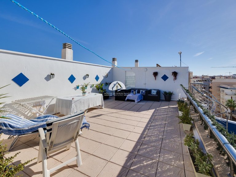 Penthouse for Sale in Playa de los Locos Torrevieja, Alicante 34