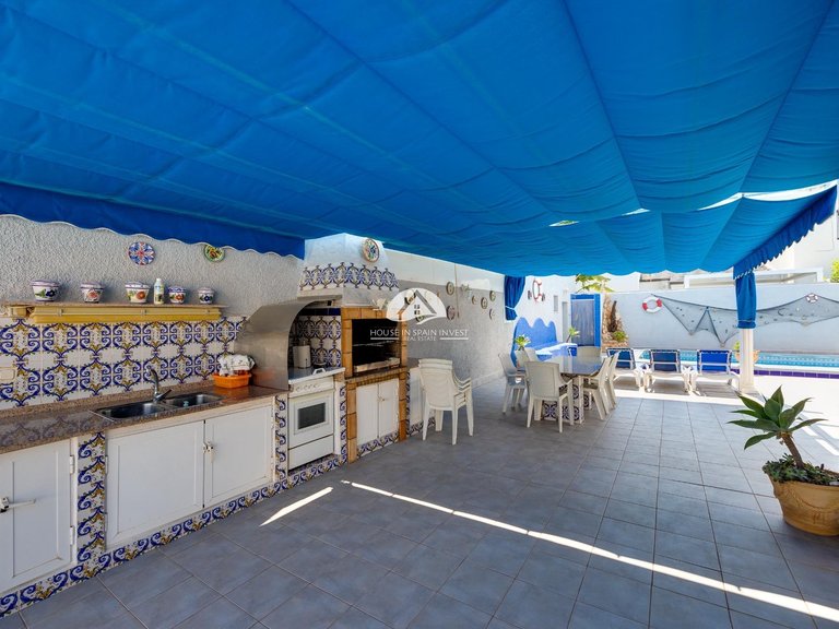 Villa for Sale in Cabo Roig - La Regia Orihuela Costa, Alicante 22