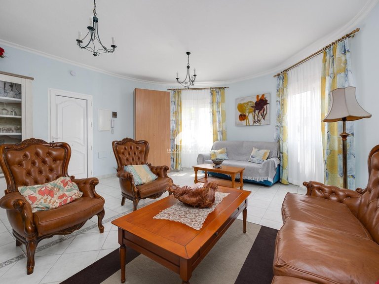Villa for Sale in Cabo Roig - La Regia Orihuela Costa, Alicante 39
