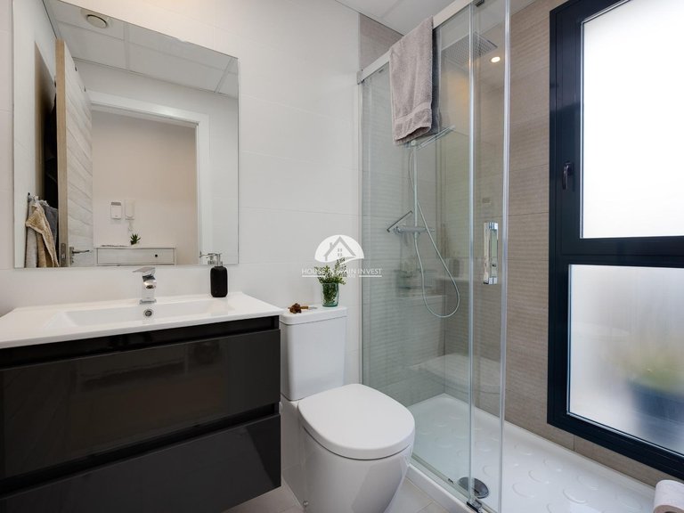 Villa for Sale in Villamartín - Las Filipinas Orihuela Costa, Alicante 23