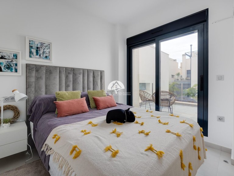 Villa for Sale in Villamartín - Las Filipinas Orihuela Costa, Alicante 31