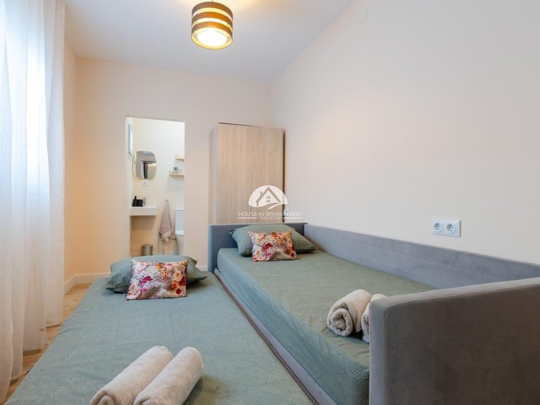 Apartment for Sale in Centro Torrevieja, Alicante 8