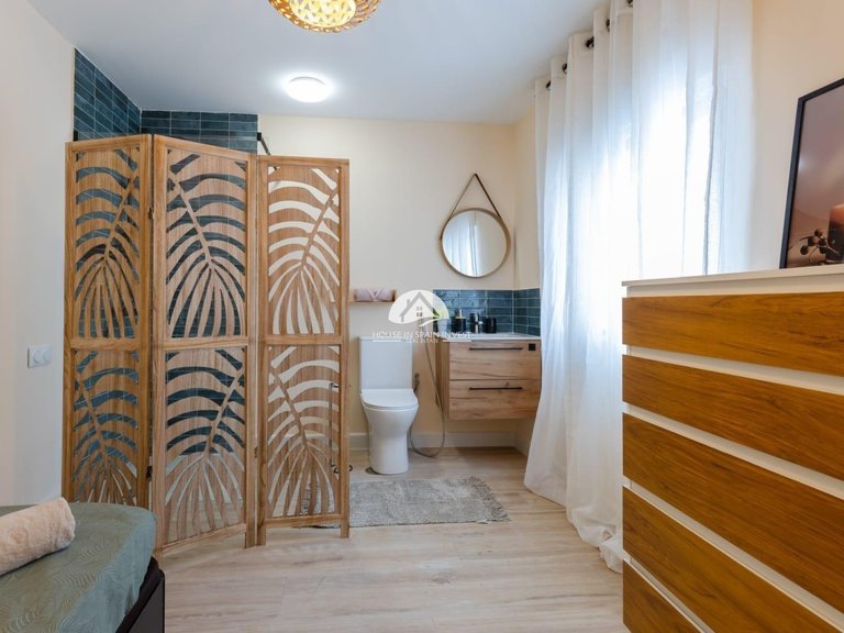 Apartment for Sale in Centro Torrevieja, Alicante 9