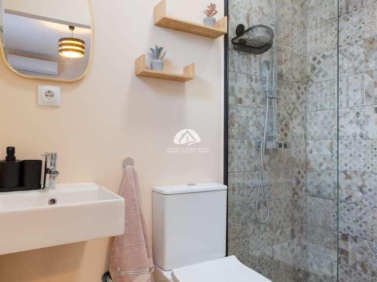 Apartment for Sale in Centro Torrevieja, Alicante 13