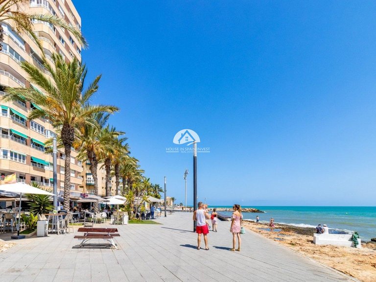 Apartment for Sale in Centro Torrevieja, Alicante 27