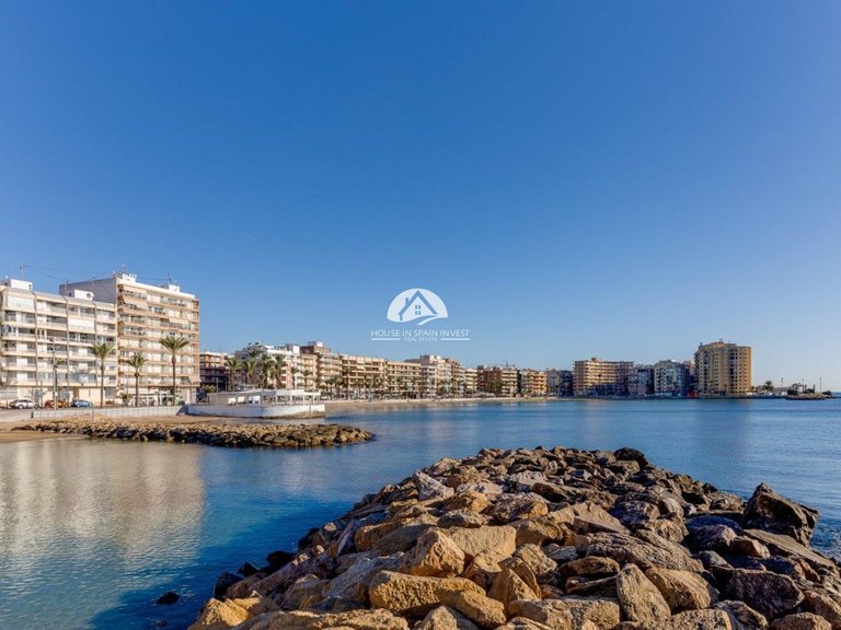 Apartment for Sale in Centro Torrevieja, Alicante 28