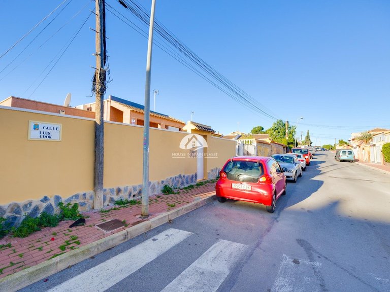 Town House for Sale in Los Balcones Torrevieja, Alicante 32
