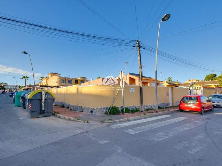 Town House for Sale in Los Balcones Torrevieja, Alicante 41