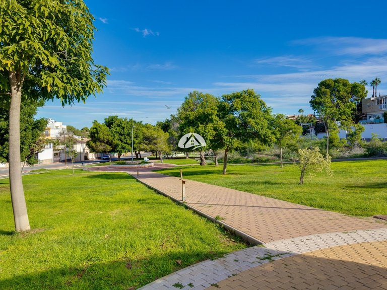 Town House for Sale in Los Balcones Torrevieja, Alicante 42