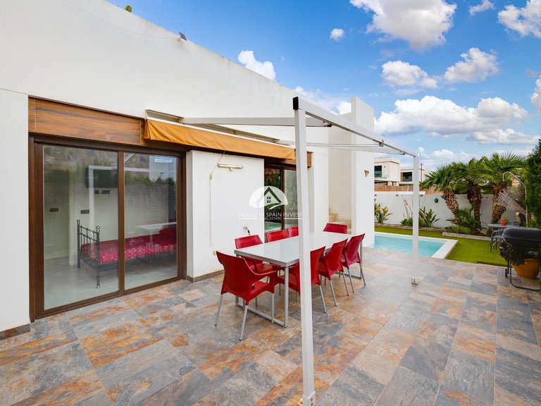Town House for Sale in Lomas de Cabo Roig Orihuela Costa, Alicante 4