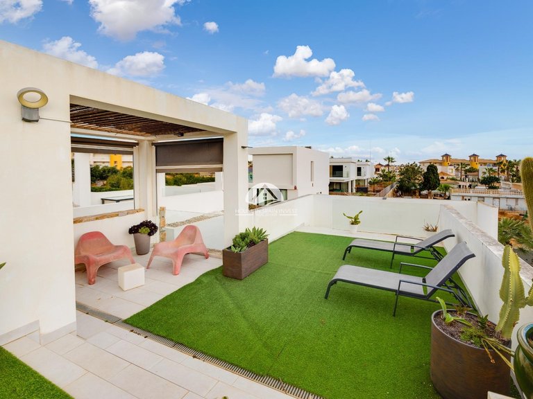 Town House for Sale in Lomas de Cabo Roig Orihuela Costa, Alicante 34