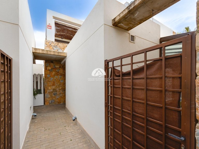 Town House for Sale in Lomas de Cabo Roig Orihuela Costa, Alicante 36