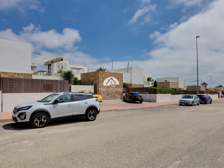 Town House for Sale in Lomas de Cabo Roig Orihuela Costa, Alicante 37