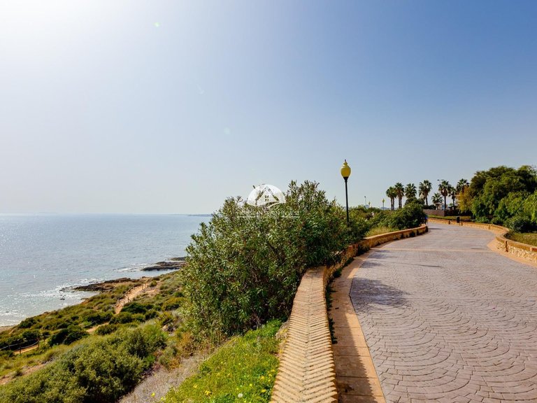 Town House for Sale in Lomas de Cabo Roig Orihuela Costa, Alicante 45