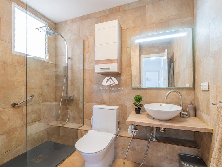 Apartment for Sale in Punta Prima Torrevieja, Alicante 19