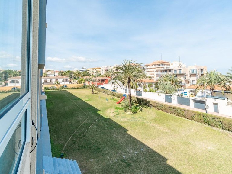 Apartment for Sale in Punta Prima Torrevieja, Alicante 27