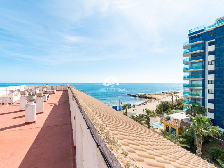 Apartment for Sale in Punta Prima Torrevieja, Alicante 32