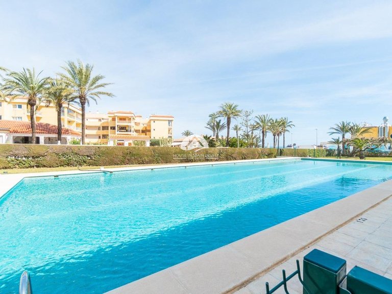 Apartment for Sale in Punta Prima Torrevieja, Alicante 38