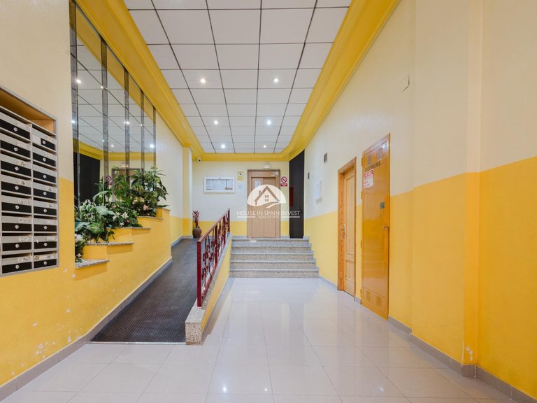 Apartment for Sale in El Acequión - Los Náufragos Torrevieja, Alicante 35