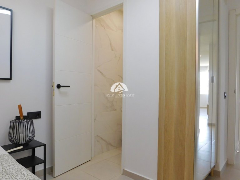 Apartment for Sale in Torrevieja Torrevieja, Alicante 21