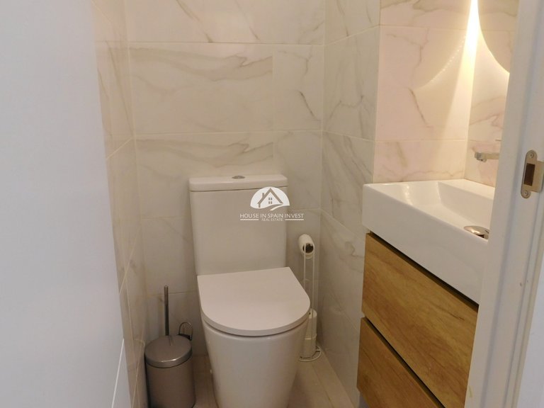 Apartment for Sale in Torrevieja Torrevieja, Alicante 22