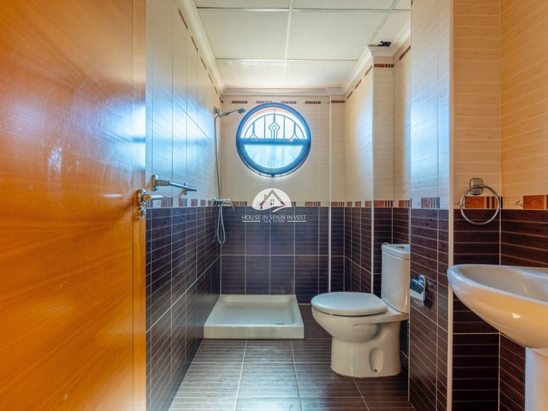 Villa for Sale in Villamartín - Las Filipinas Orihuela Costa, Alicante 17