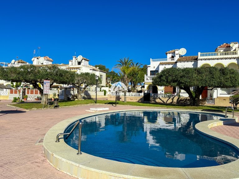 Apartment for Sale in Villamartín - Las Filipinas Orihuela Costa, Alicante 3