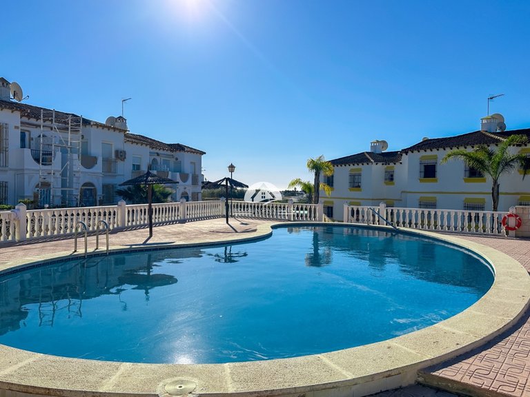 Apartment for Sale in Villamartín - Las Filipinas Orihuela Costa, Alicante 28