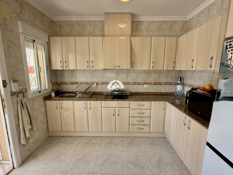 Villa for Sale in Rojales Rojales - Ciudad Quesada, Alicante 2