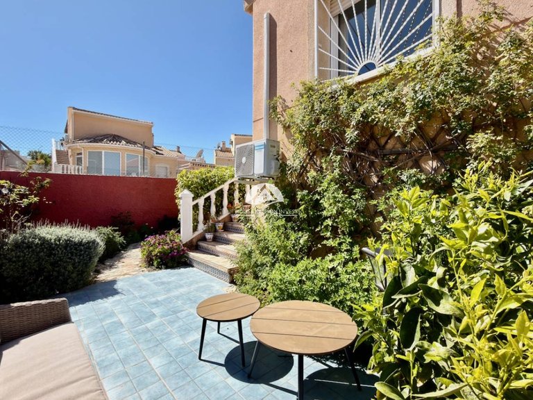 Villa for Sale in Rojales Rojales - Ciudad Quesada, Alicante 12