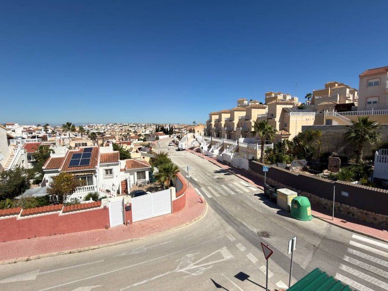 Villa for Sale in Rojales Rojales - Ciudad Quesada, Alicante 19